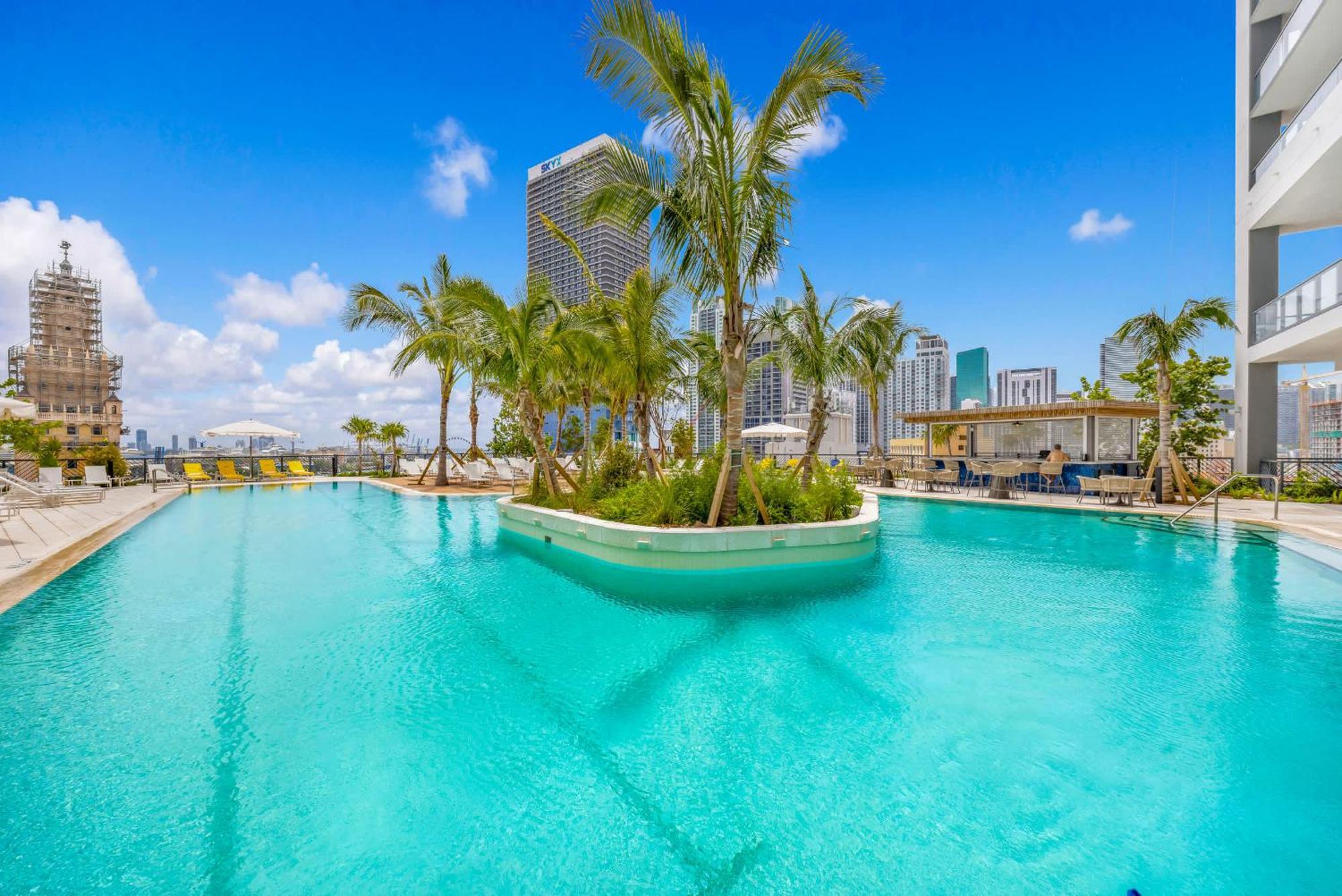 Apartamento Stylish Downtown 1 Bedroom With Skyline Vibes *