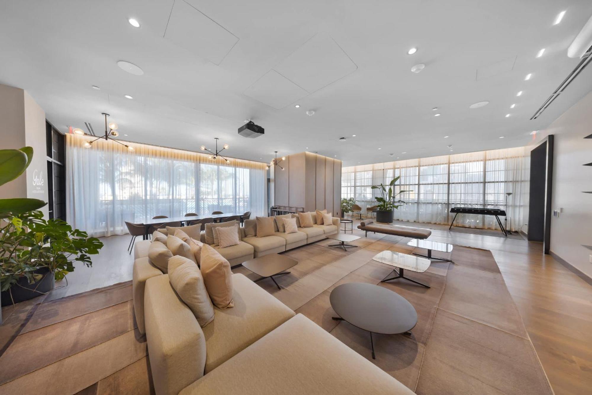 Stylish Downtown 1 Bedroom With Skyline Vibes Apartamento